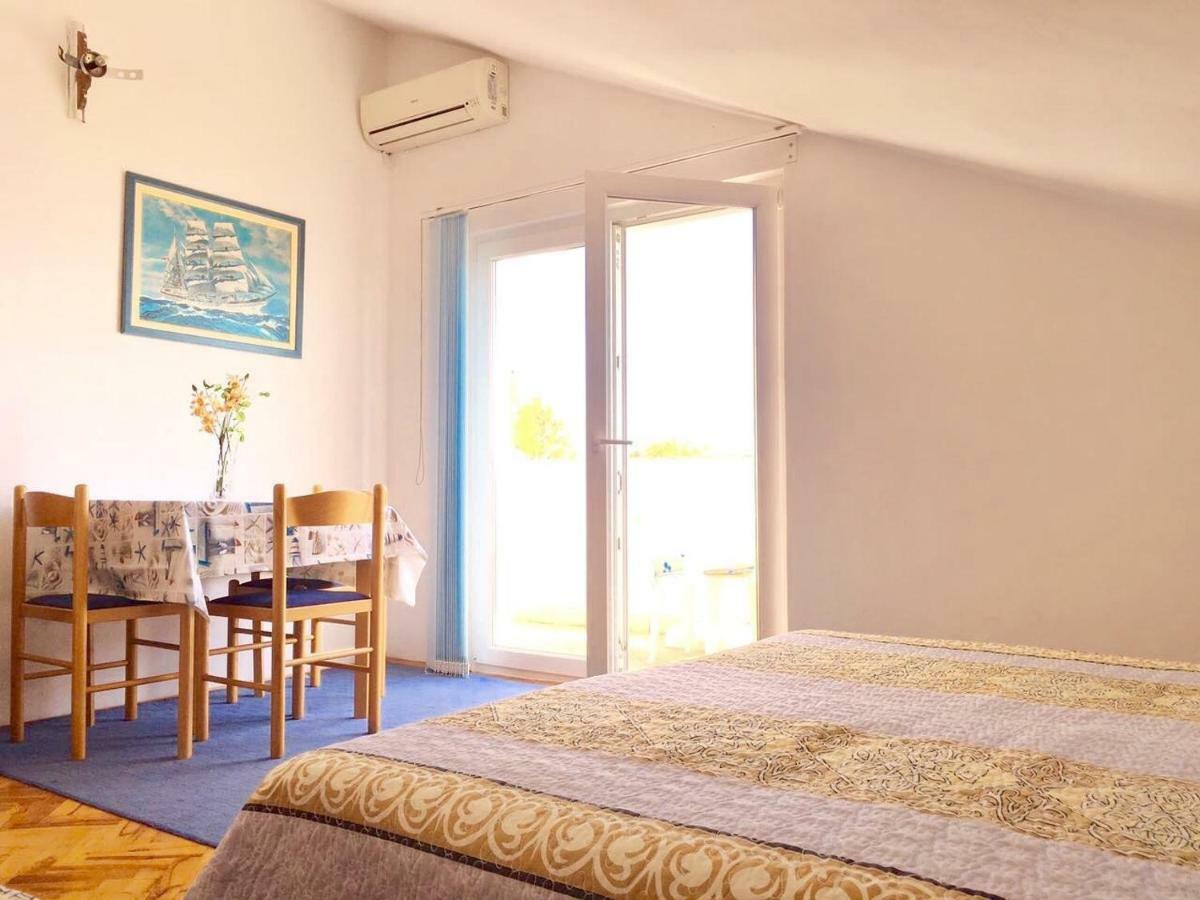 Apartment Martinovic Marusici  外观 照片