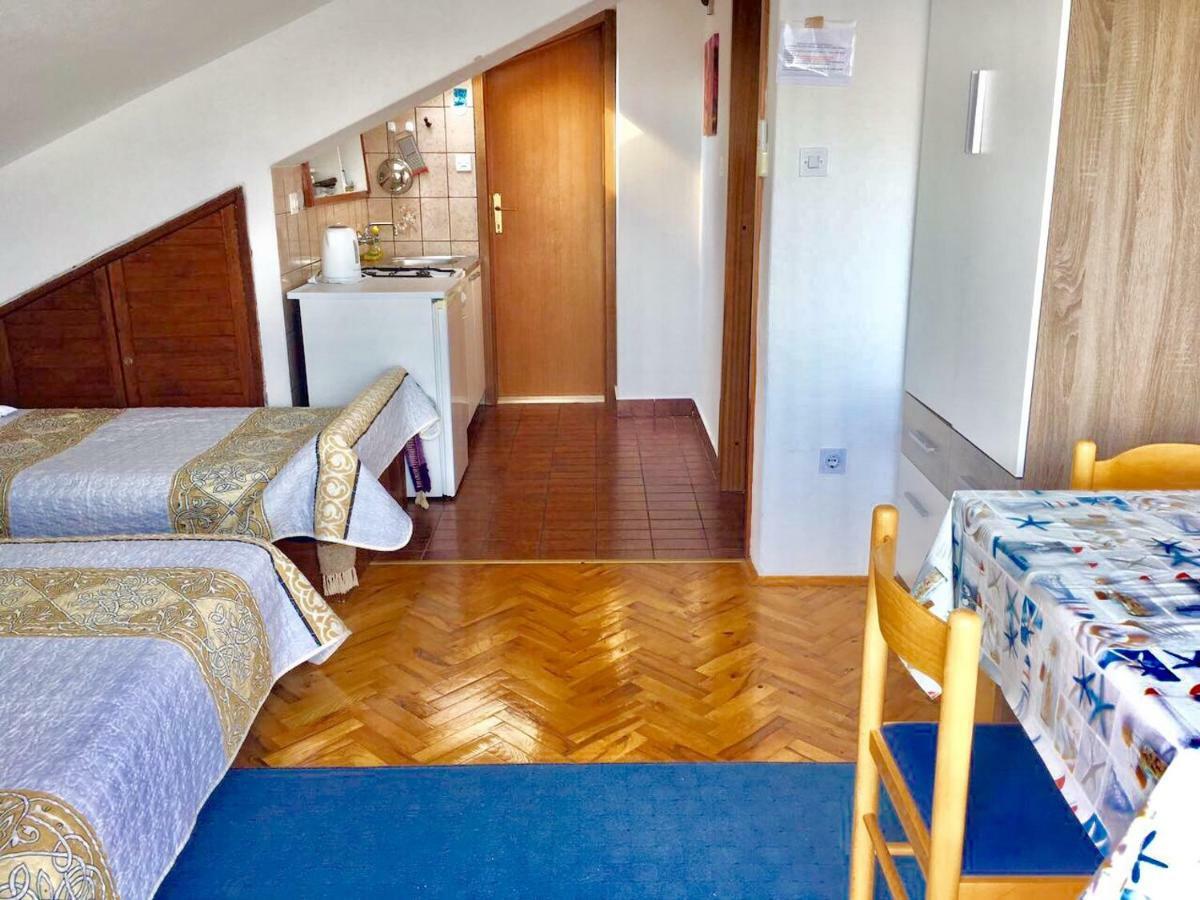 Apartment Martinovic Marusici  外观 照片
